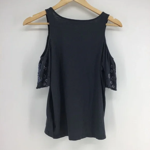 American Eagle Black Embroidered Cold Shoulder Top - Picture 2 of 3